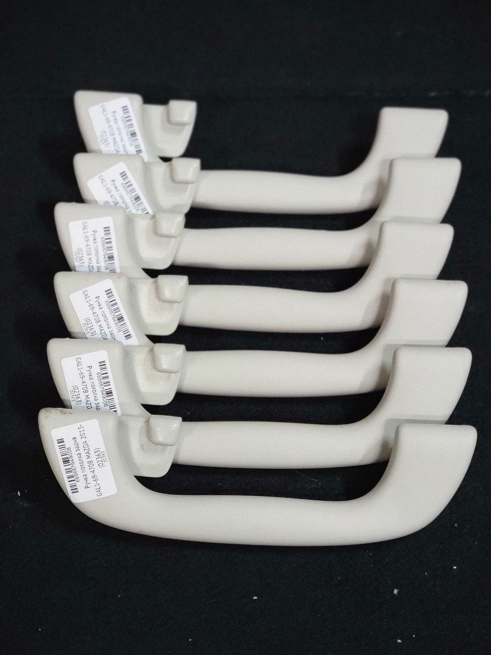 Ручка потолка задня GAL1-69-470B MAZDA 2013- (02363)