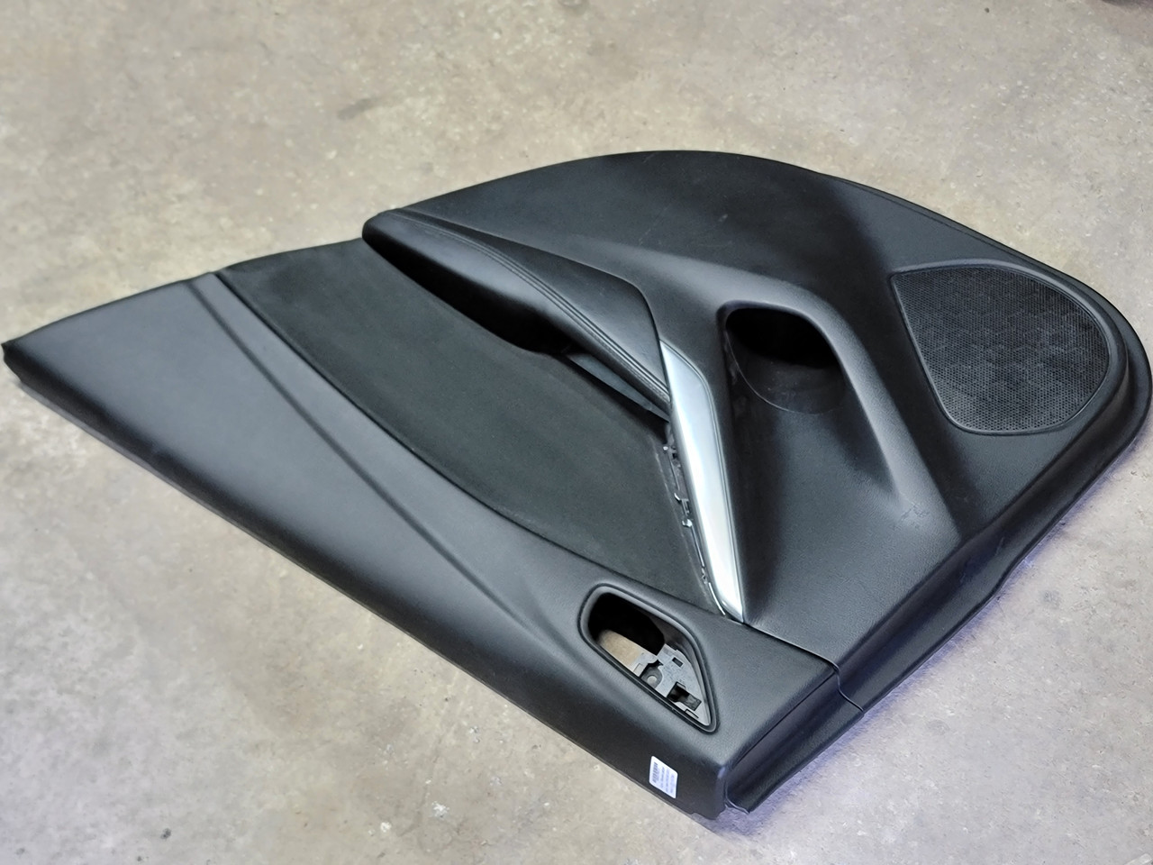 Карта / Обшивка дверей задня права GHK168520F02 Mazda 6 2015 (02386)