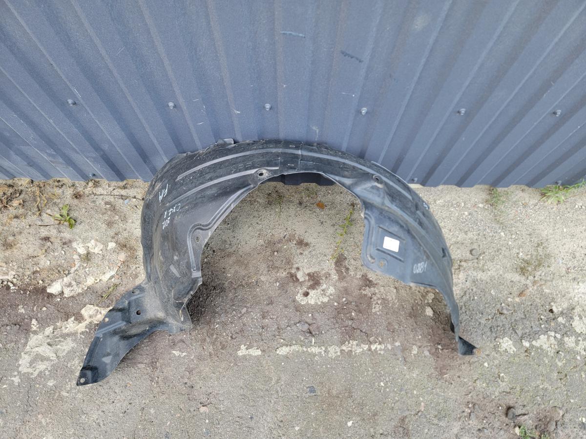 Підкрилок передній правий Mazda CX-7 2012 EG2156131A (02681)