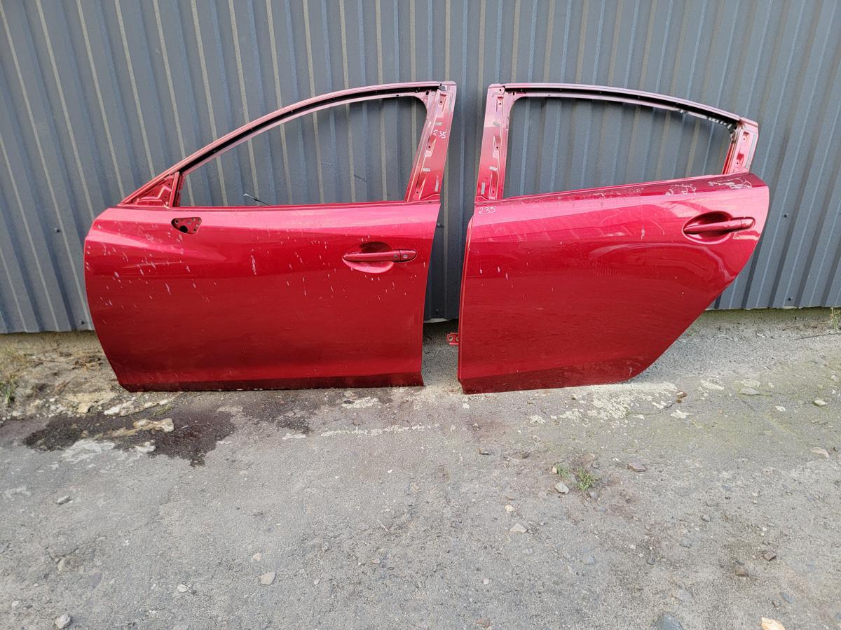 Двері передня ліва Mazda 6 2013-2018 GHP959010 (02685)