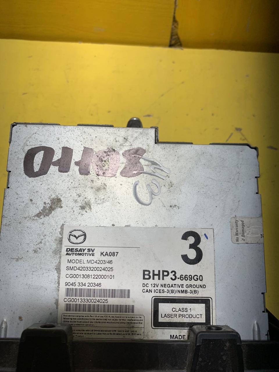 CD-Плеєр/радіо та CD-програвач із системою BHP3669G0D BOSE / BOSE Mazda 3 (BM;BN)