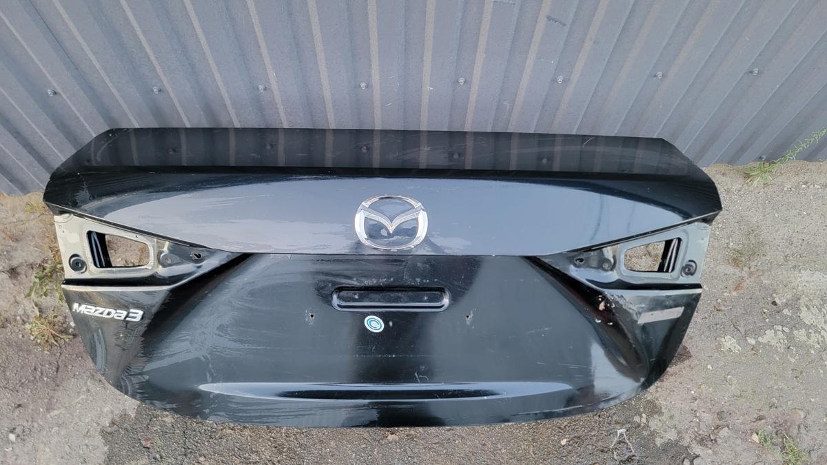 Крышка багажника Mazda 3 14-18 BM BHY35261XC (02693), фото 1