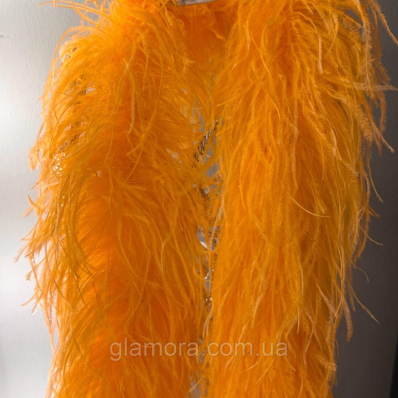 Боа з пера страуса п'ятишарове, довжина 1,8 м, колір Light Orange