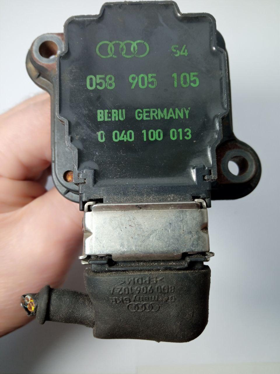 Катушка запалювання Volkswagen Passat / Audi Beru 040 100 013 / 040100013 / 058 905 105 / 058905105