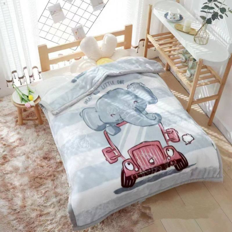 Дитячий плед світиться у темряві