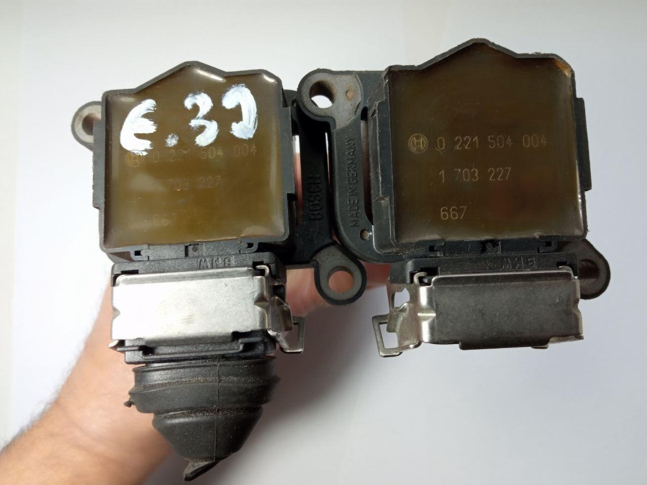 Катушка запалювання BMW Bosch 0 221 504 004 / 0221504004 / 1 703 227 / 1703227 / 667, фото 1