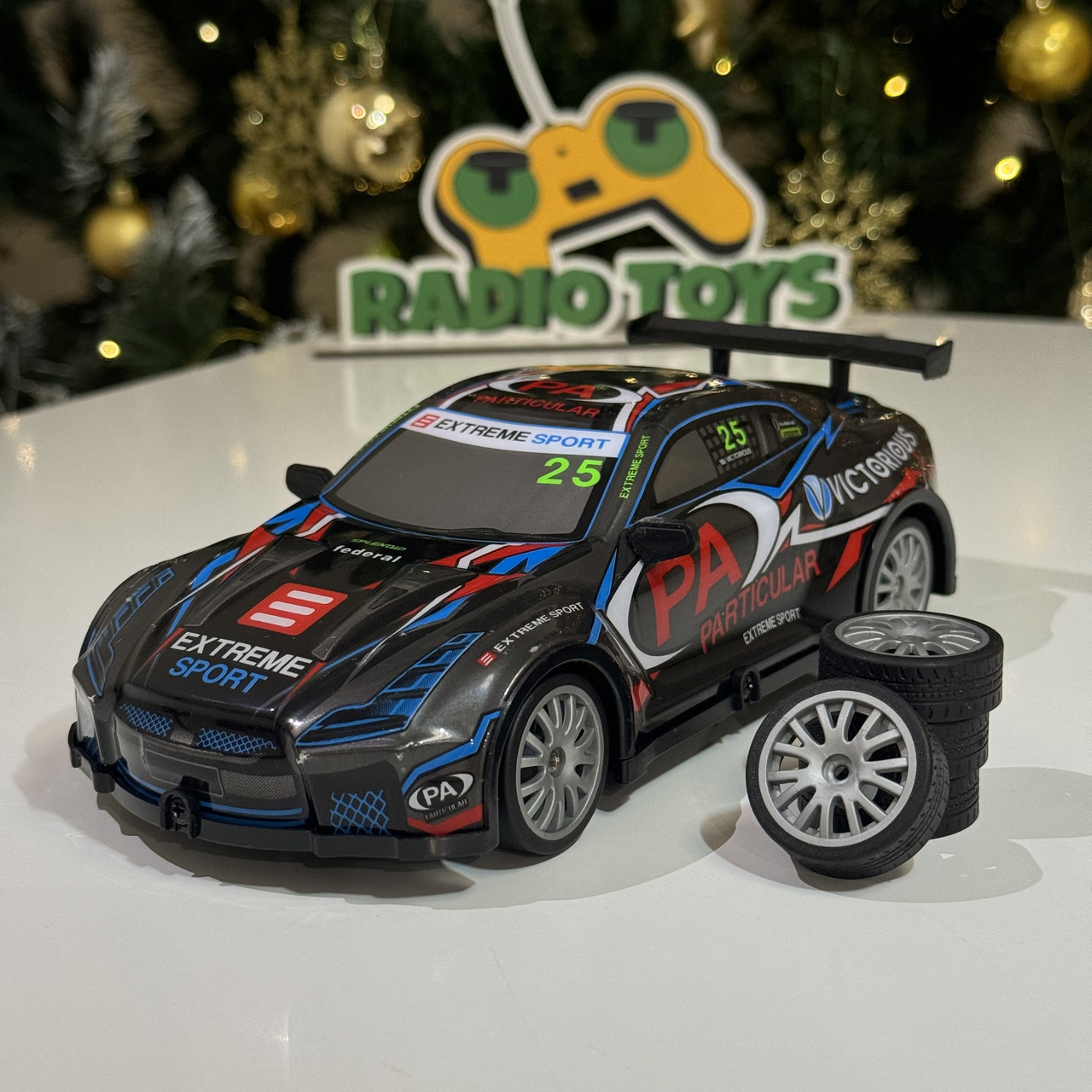 Машинка для дрифту на радіоуправлінні Extreme Black-Blue | Дрифт машинки на пульті управління | Дрифтова машина на радіокеруванні, фото 1