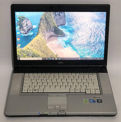Б/в Ноутбук Fujitsu LifeBook E780 15.6" 1366x768| Core i3-330M| 4 GB RAM| 320 GB HDD| HD, фото 1