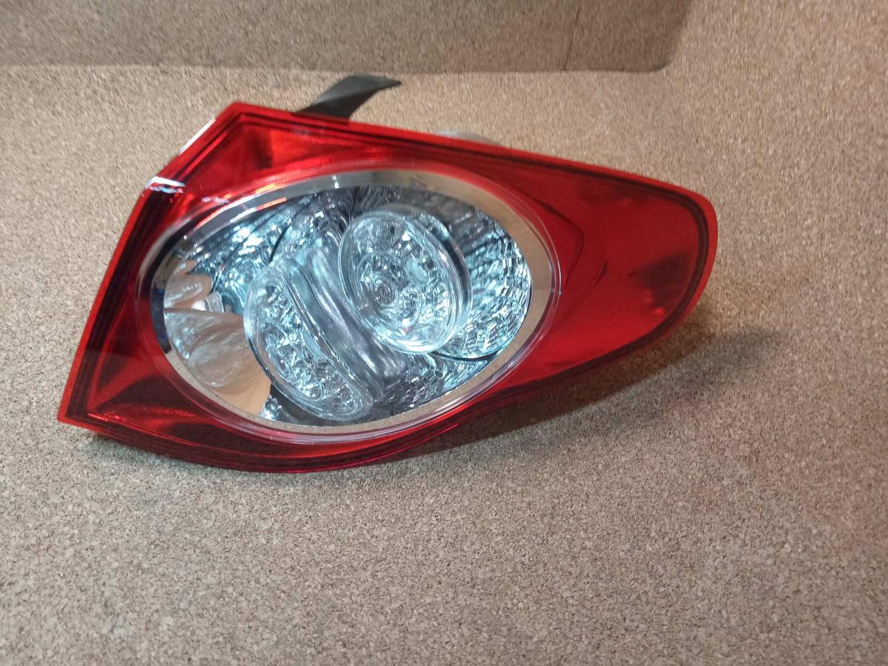 Фонарь задній правий в крило (хетчбек) BYD F3R Бид Ф3Р Бід, фото 1