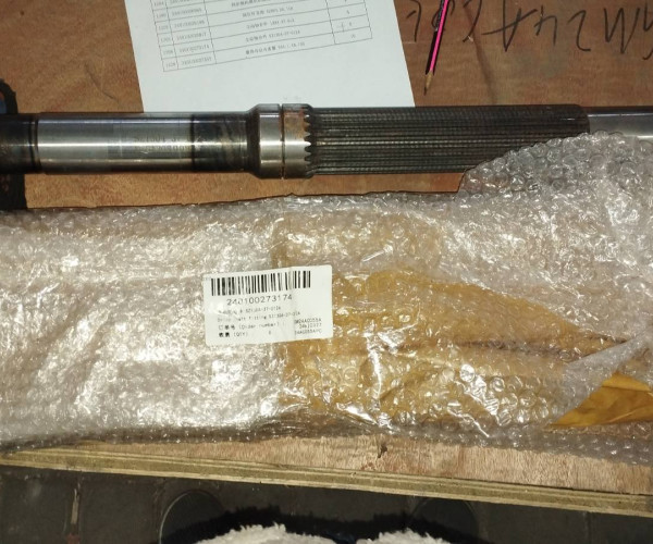 Приводний вал КПП SZ1304-37-012A 240100273174