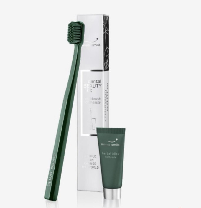 Зубна щітка зелена та вітамінно-трав'яна зубна паста 5 мл Swiss Smile Dental Kit 2516, фото 1