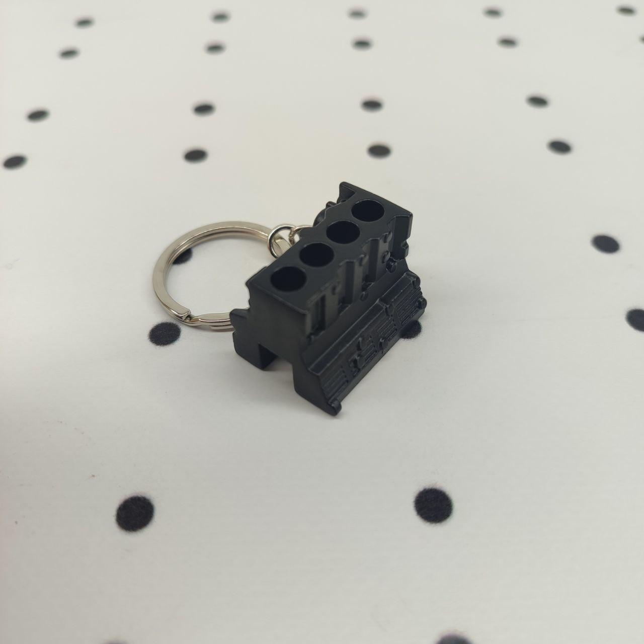 Брелок блок циліндрів 4х циліндровий металевий, фото 1