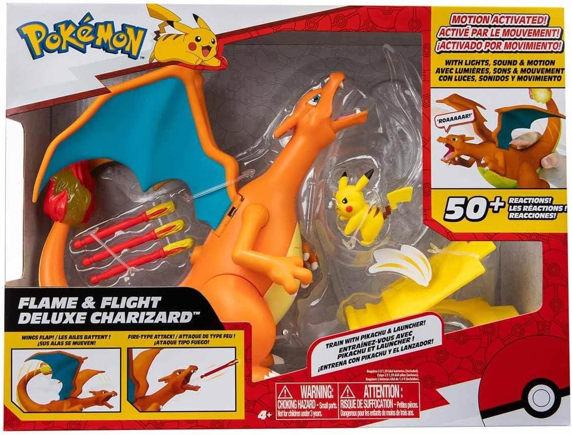 Набір фігурок Покемон Чариард і Пікачу з пусковим пристроєм Pokémon Charizard Deluxe Feature Figure