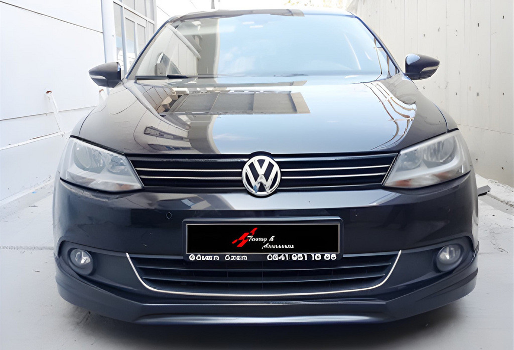 Передня Lip накладка DPT (2011-2014, чорний глянець) для Volkswagen Jetta рр, фото 1