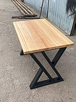Стіл у стилі лофт із ясена