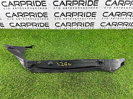 Ущільнювач крила AUDI Q7 4L 3.6 2007 перед. (б/у)