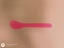 Шпатель пластиковий косметологічний маленький 13см.