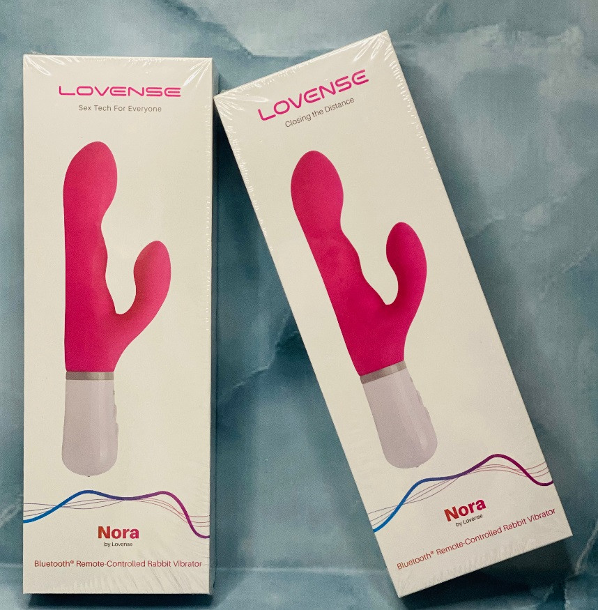 Вібратор кролик Lovense Nora