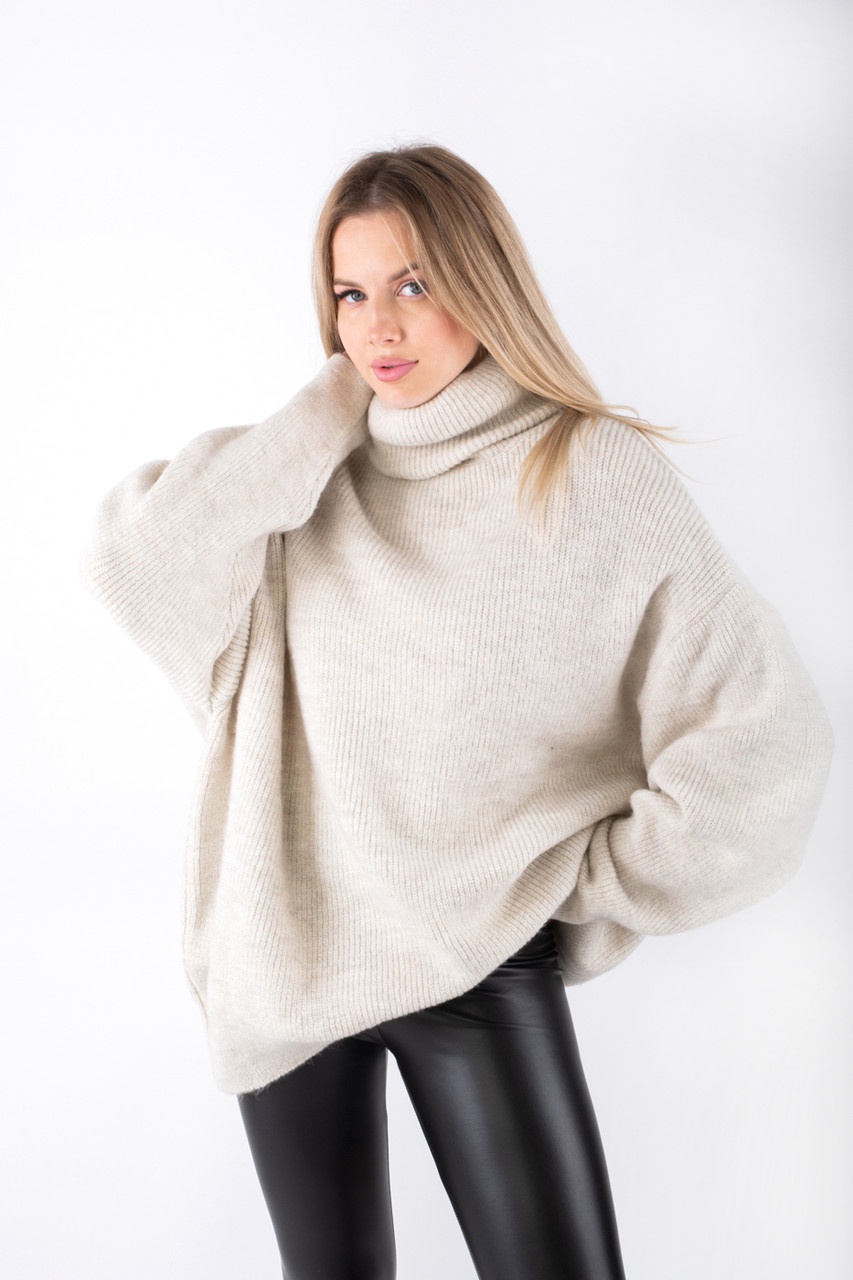 Светр оверсайз з горловиною бежевий 2268 (2000000139142), фото 1