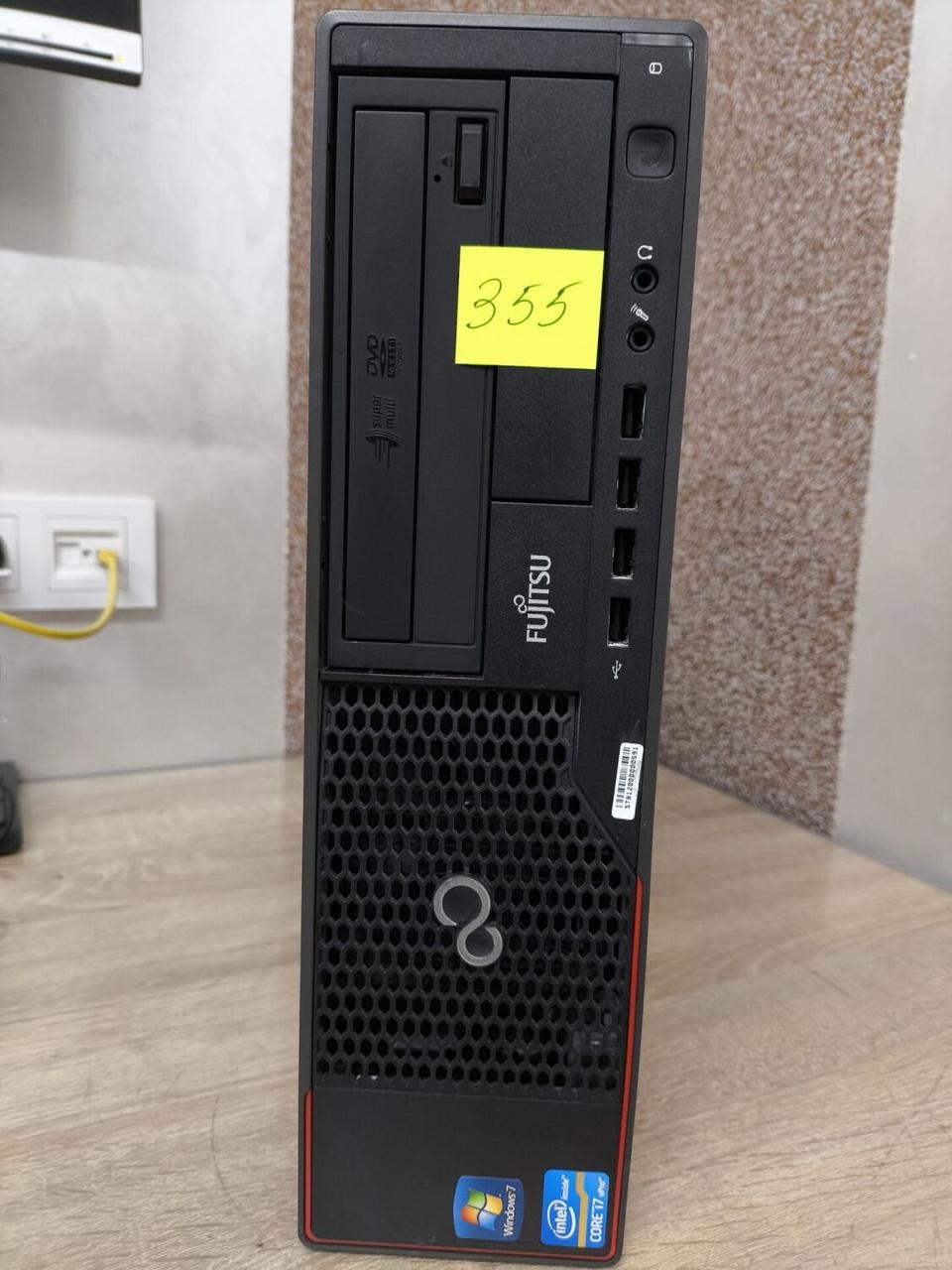 Б/в Ігровий ПК Fujitsu Esprimo E700 E90 SFF| Core i7-2600| 8 GB RAM| 120 GB SSD + 320 GB HDD| Radeon RX 550 4GB
