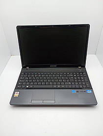 Б/в Ноутбук Samsung 300E 15.6" 1366x768| Core i3-2350M| 8 GB RAM| 500 GB HDD| GeForce GT 620M 1GB