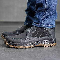 Чоловічі зимові черевики з шкіри з прошитою підошвою