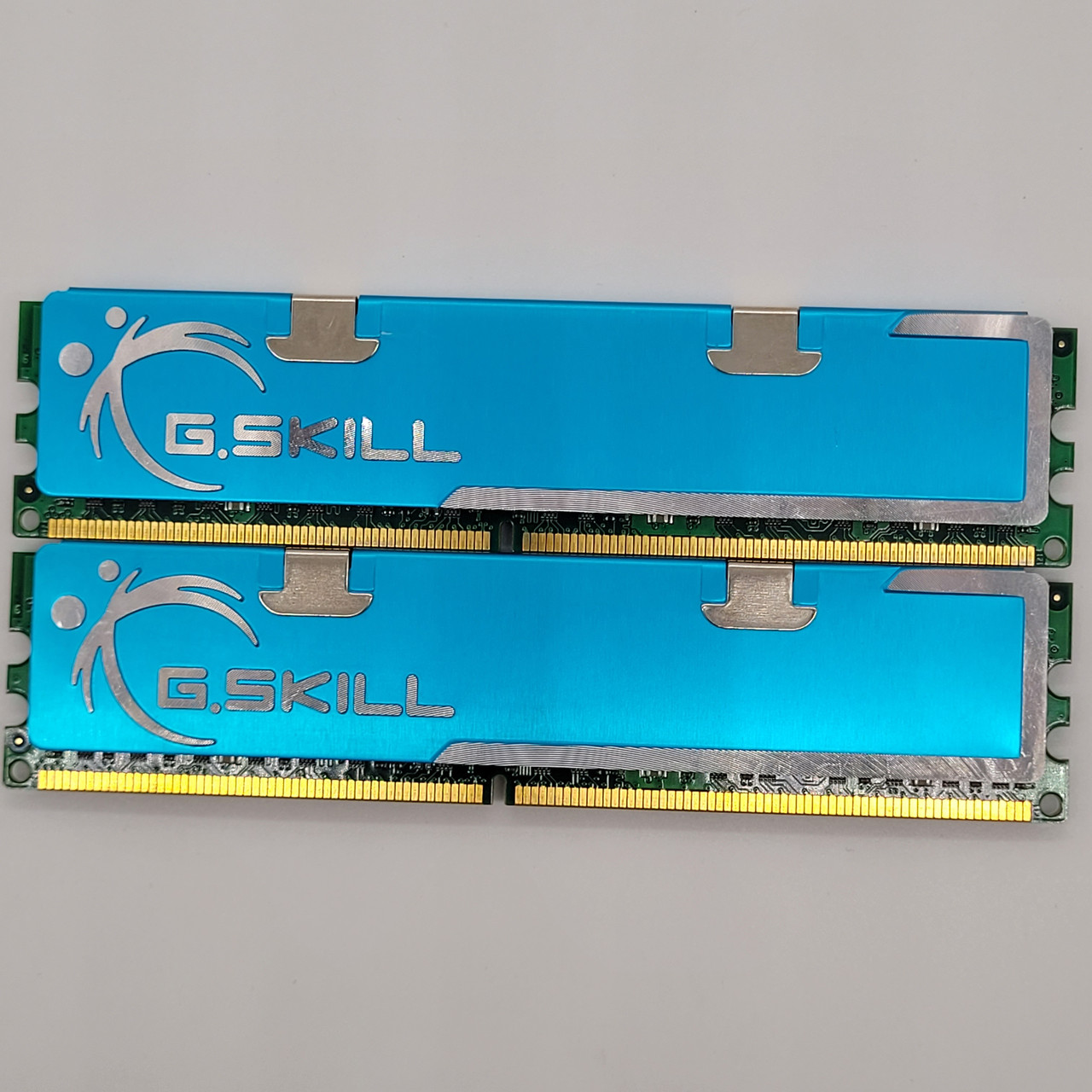 Пара оперативної пам'яті G.Skill DDR2 4Gb (2x2Gb) 800MHz PC2-6400U 2R8 CL4 (F2-6400CL4D-4GBPK) Б/В