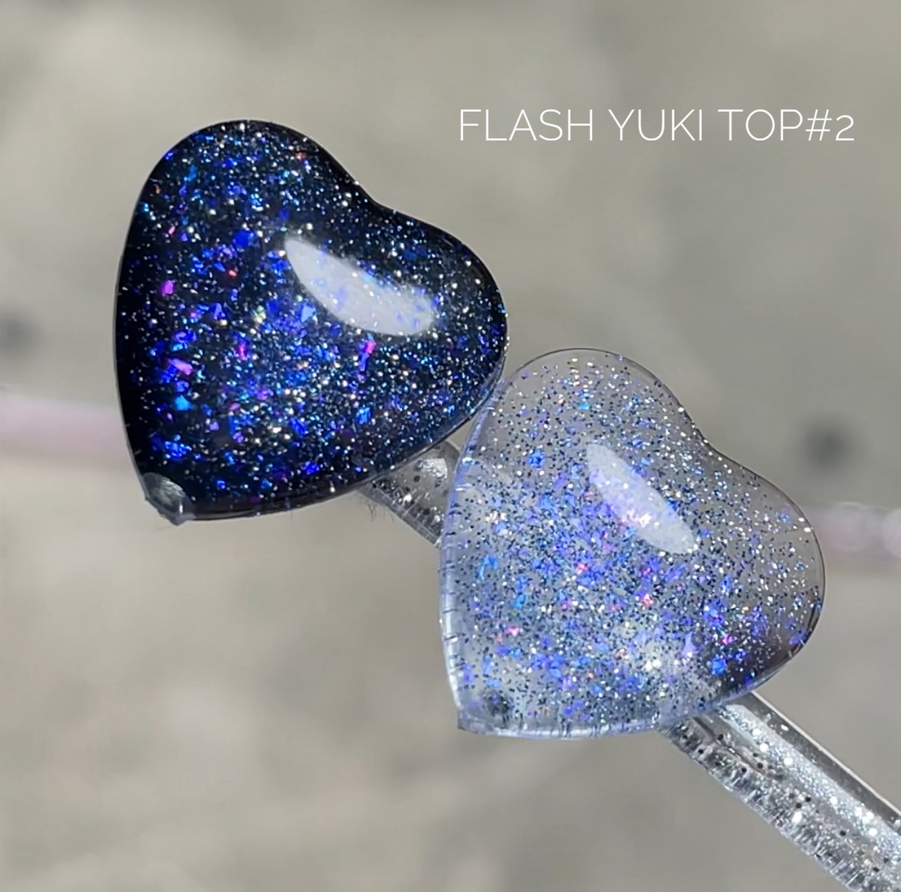 Топ GeliX Flash Yuki #2 із синіми світловідбивними блисками та пластівцями Юкі, без липкого шару
