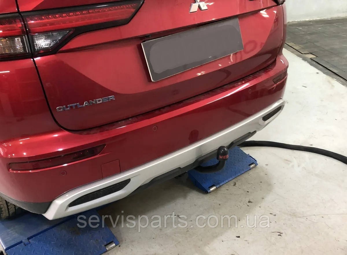 Фаркоп Mitsubishi Outlander IV 2023- (Мітсубісі Аутлендер 4) без підрізу бампера