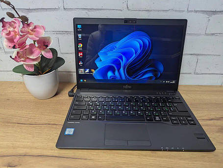 Б/в Ультрабук Б-клас Fujitsu LifeBook U938 13.3" 1920x1080| Core i5-8350U| 8 GB RAM| 128 GB SSD| UHD 620| Без АКБ, фото 1