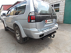 Фаркоп Mitsubishi Pajero Sport 1998-2008 (Мітсубісі Паджеро Спорт) без підрізу бампера, фото 3