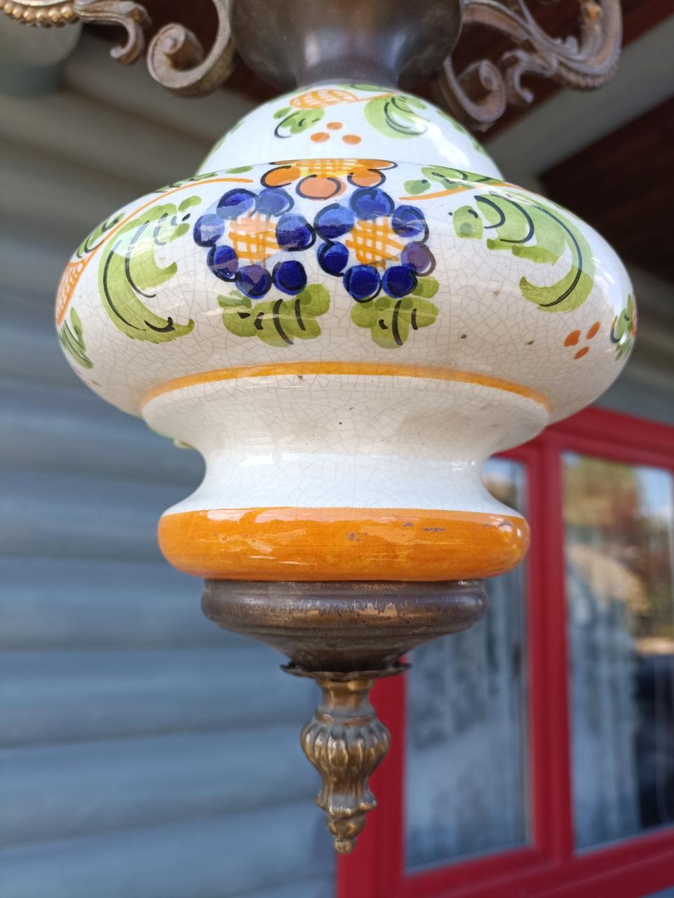 Люстра 💶 120 € 📐діаметр 42 см, висота 98 см. 🇮🇹Італія Латунна з фарфоровими вставками. Наш сайт — Torbasup