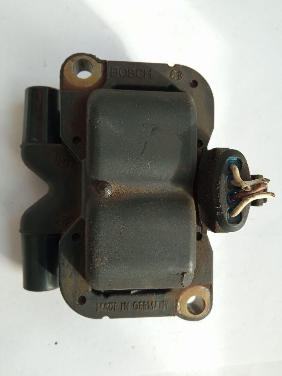 Катушка запалювання Mercedes Smart Bosch A 000 158 7703 / A0001587703 / ZC0008 / 0 221 503 022 / 0221503022