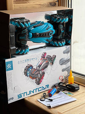 Машинка Перевертень Toy car, керування рукою 209404