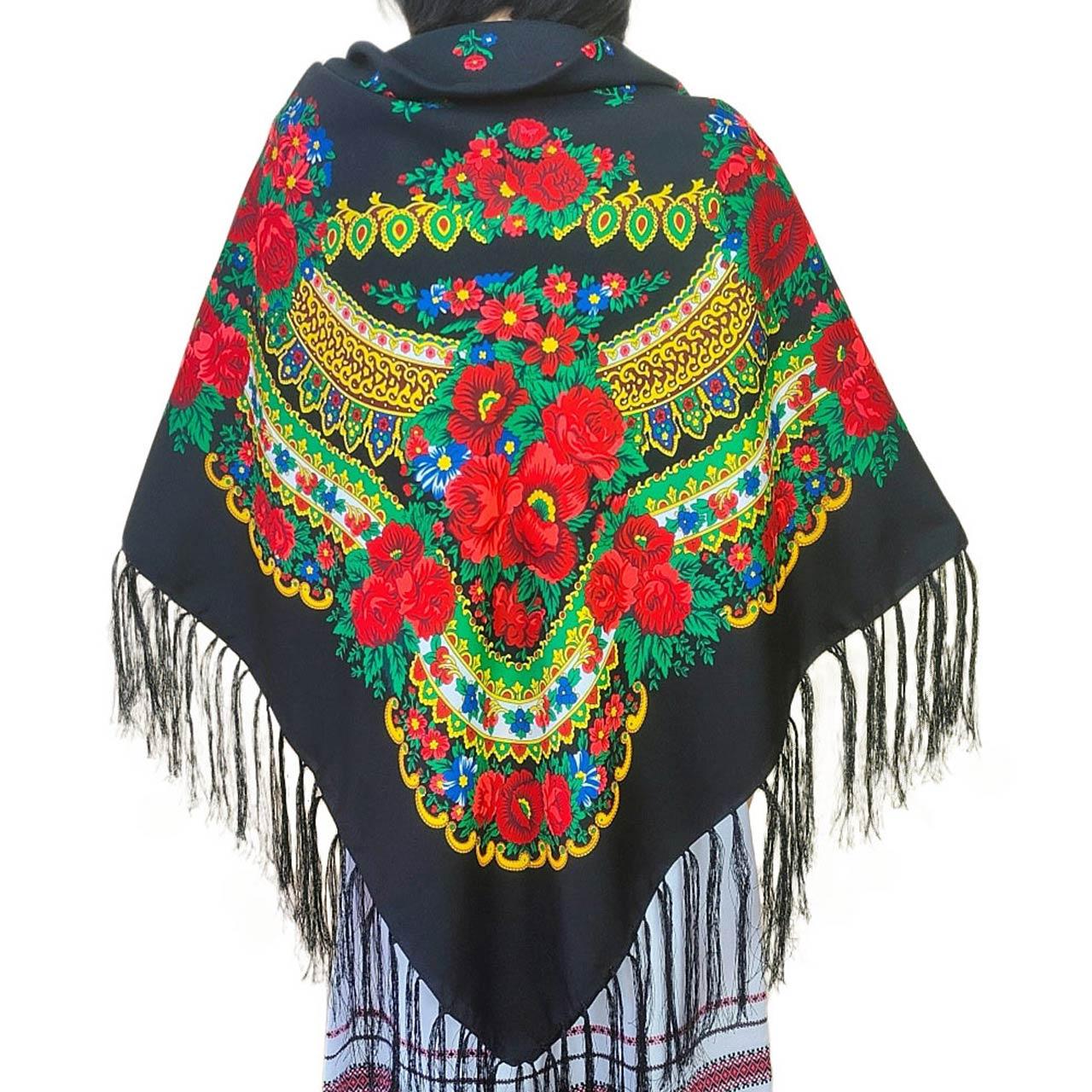 Українська хустка народна чорна 140*140 з бахромой