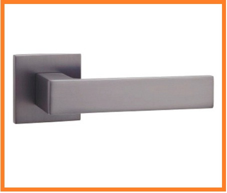 Дверна ручка GENRICH R77.210 GR графит