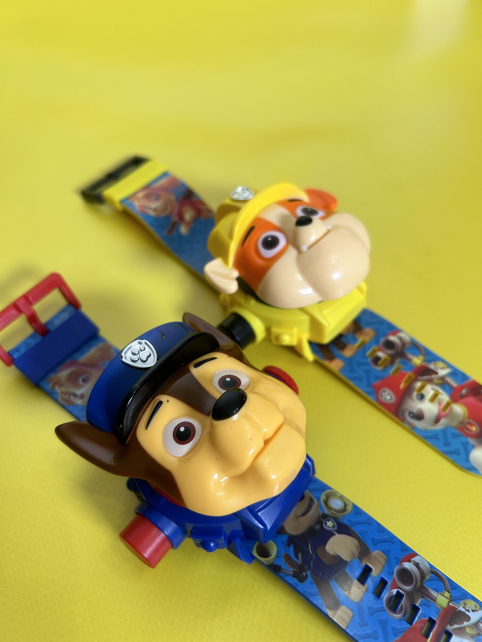 Дитячий наручний годинник з проектором Paw patrol