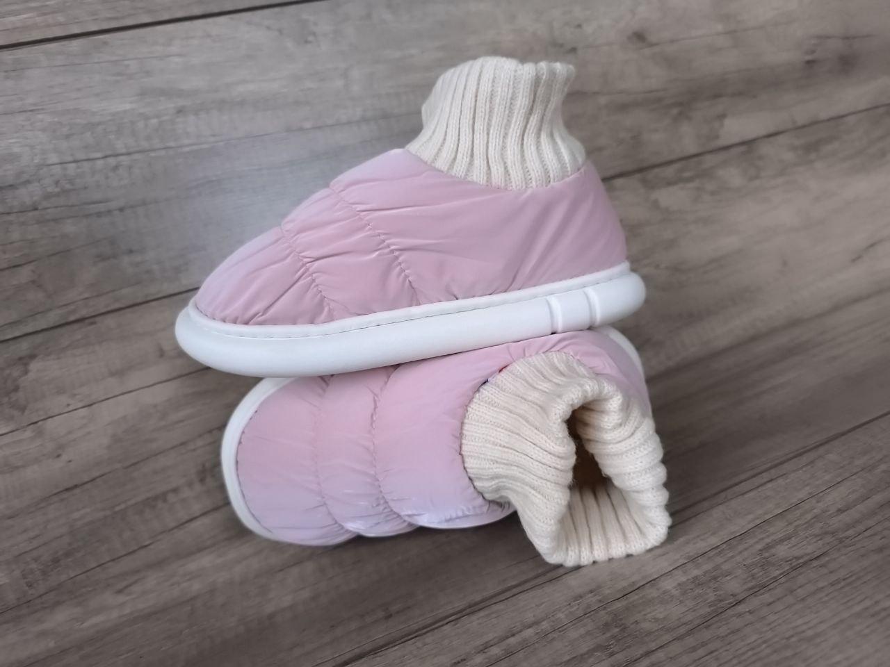 РОЖЕВІ Дутики високі з манжетом-шкарпетка на білій підошві жіночі без застібки непромокальні зимові