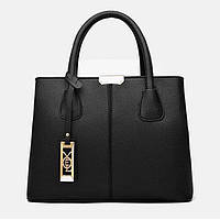 Жіноча сумка чорна Yelo з брелком