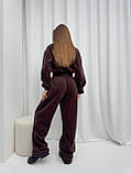 Коричневий теплий жіночий комбінезон оверсайз із двостороннього флісу, фото 8
