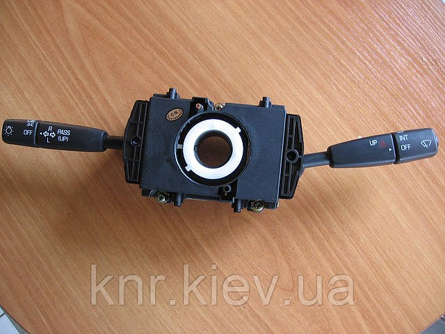 Підрульовий перемикач FAW 1031,1041 (Фав)