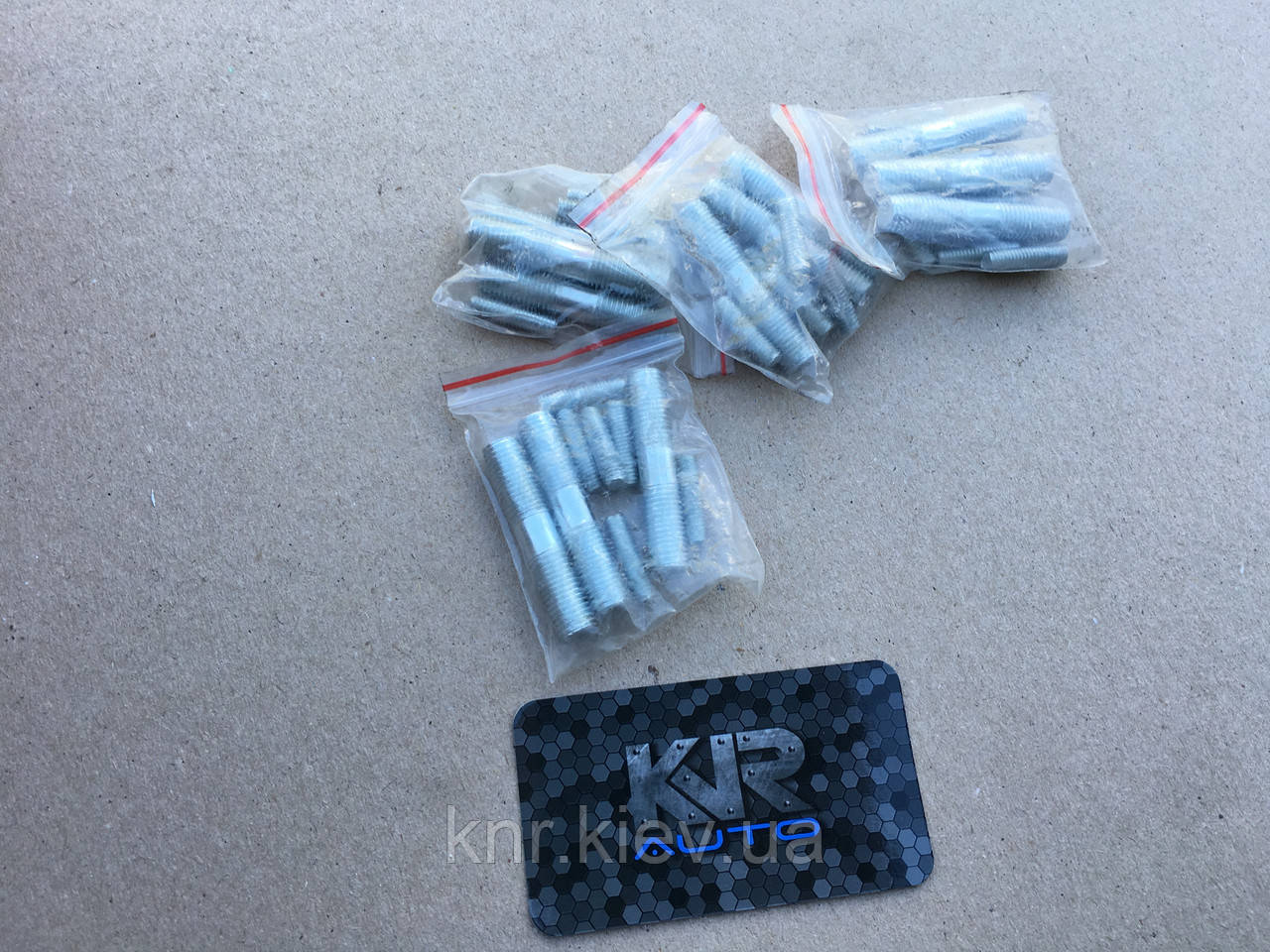 Шпилька кріплення колектора FAW-6371(Фав-6371)