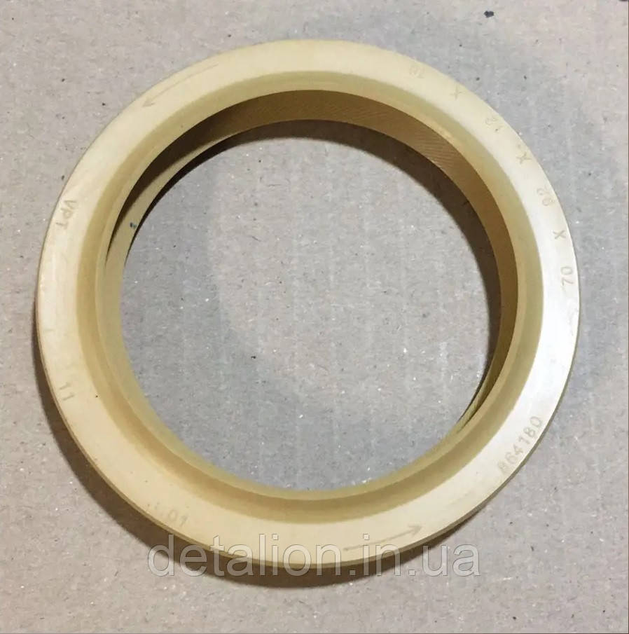 Сальник хвостовика КАМАЗ прав. обертання (176) Преміум (864176) 01241045272, фото 1