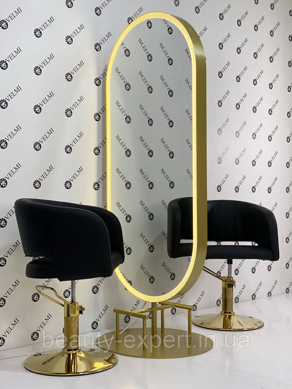Набір меблів для перукарського салону Orion: 2 крісла перукаря VM880 і дзеркало двостороннє VM742, фото 1