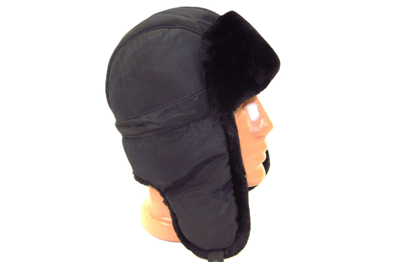 Шапка вушанка з чорної плащової тканини зі штучним хутром. DAVANI 55001