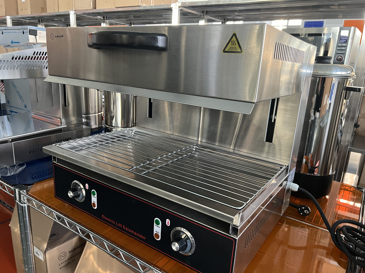Гриль саламандра Hurakan HKN-SAL600MBM