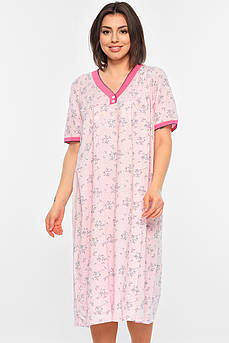 Нічна сорочка жіноча напівбатальна рожевого кольору з квітковим принтом 195982M