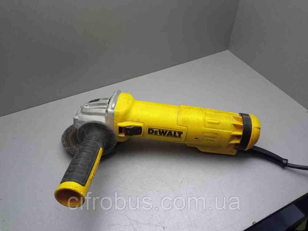 Шліфувальна машинка болгарка Б/У Dewalt DWE4238
