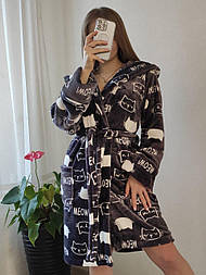 Халат теплий м'який короткий жіночий з капюшоном із котами Meow