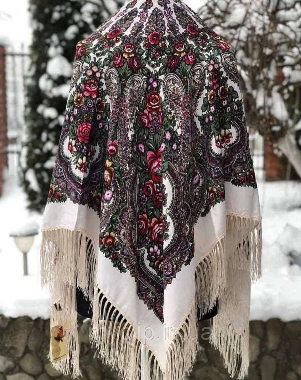 Святкова Українська різдвяна хустка (120*120). Натуральна народна хустка з розкішними квітами